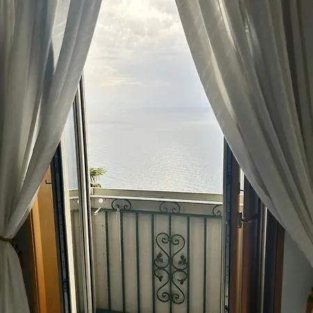 Hermosa Costiera Amalfitana Амальфі