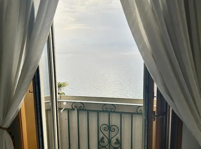 Hermosa Costiera Amalfitana Amalfi